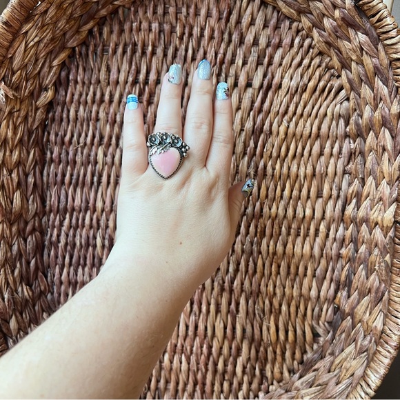 925 Sterling Silver Queen Conch Heart Floral Ring Size 8 Southwestern Statement - Picture 6 of 11